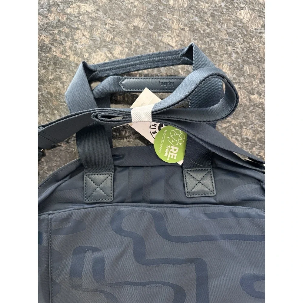 Kipling defea large